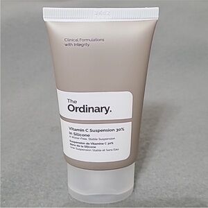The Ordinary Vitamin C Suspension 23% + HA Spheres 2% Water & Silicone free 1 oz
